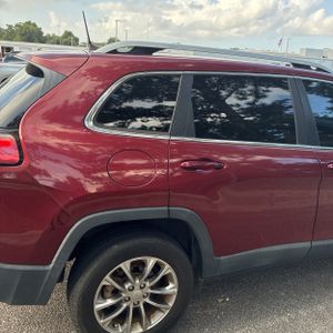 2019 JEEP CHEROKEE LATITUDE PLUS 照片 9