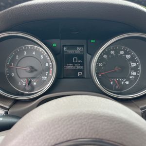2011 JEEP GRAND CHEROKEE LAREDO — миниатюра 37
