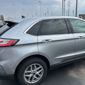 FORD EDGE SEL - 9