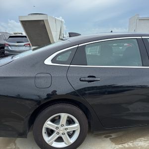 صورة 9 لـ 2024 Chevrolet MALIBU LT