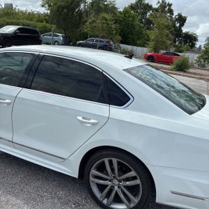 VOLKSWAGEN PASSAT 1.8T R-LINE - 6