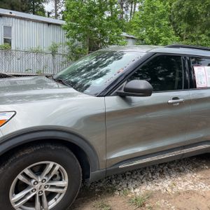 FORD EXPLORER XLT - 2