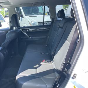 صورة مصغرة 34 لـ 2017 Lexus GX 460 BASE