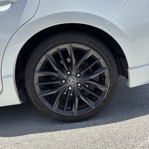 2019 Acura ILX W/TECH W/A-SPEC — миниатюра 18