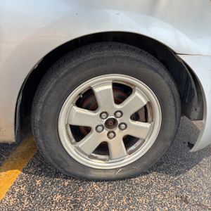 2005 Toyota PRIUS BASE thumbnail 20