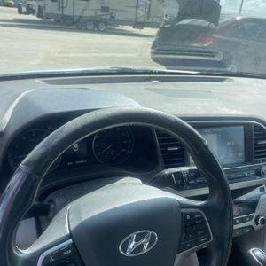 صورة مصغرة 36 لـ 2017 Hyundai ELANTRA LIMITED