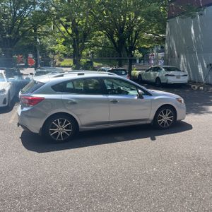 2017 Subaru IMPREZA LIMITED — фото 10