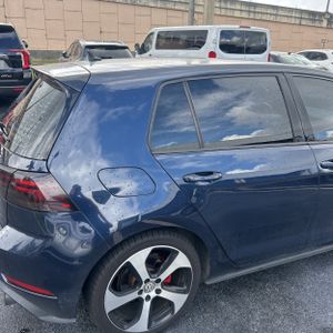 VOLKSWAGEN GOLF GTI S - 9