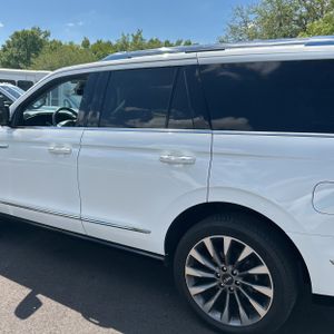 LINCOLN NAVIGATOR RESERVE - 6