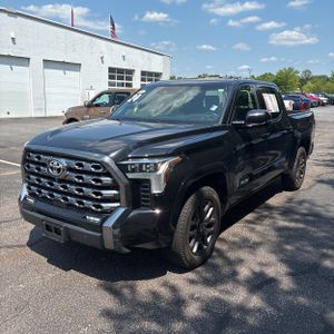 2024 TOYOTA TUNDRA PLATINUM photo 1