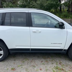 صورة مصغرة 11 لـ 2016 JEEP COMPASS SPORT