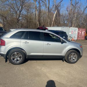 FORD EDGE SEL - 10