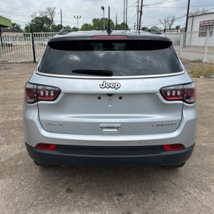 JEEP COMPASS LIMITED 4X4 - 7