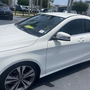 صورة 2 لـ 2019 Mercedes-BENZ CLA