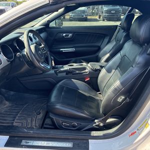 2016 FORD MUSTANG ECOBOOST PREMIUM — фото 31