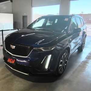 2023 Cadillac XT6 SPORT photo 1