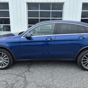 MERCEDES-BENZ GLC - 4