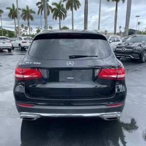 Mercedes-Benz GLC 300 - 7