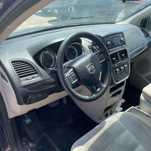 2016 Dodge GRAND CARAVAN AMERICAN VALUE PKG — миниатюра 35