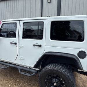 JEEP WRANGLER UNLIMITED SAHARA - 6
