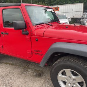 صورة 9 لـ 2016 JEEP WRANGLER UNLIMITED SPORT