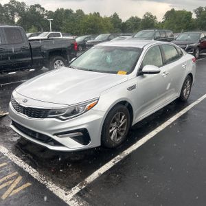 2020 KIA OPTIMA LX 照片 1