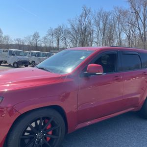 JEEP GRAND CHEROKEE SRT - 2