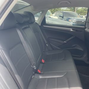 صورة مصغرة 35 لـ 2018 Volkswagen PASSAT 2.0T S