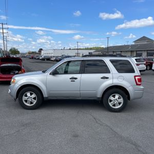 FORD ESCAPE XLT - 3