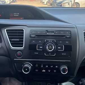 صورة مصغرة 35 لـ 2015 Honda CIVIC LX