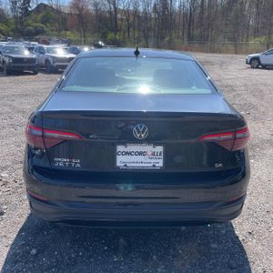 VOLKSWAGEN JETTA SE - 7