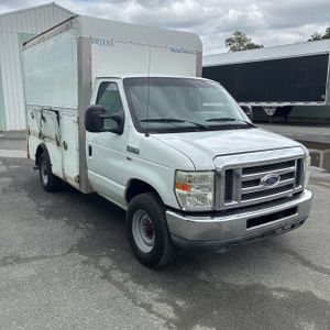 FORD E-350 CUTAWAY - 10