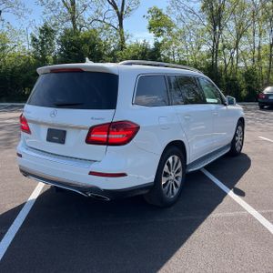 MERCEDES-BENZ GLS - 8