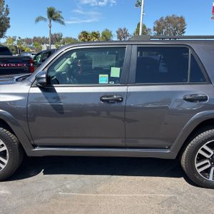 صورة 4 لـ 2022 Toyota 4RUNNER LIMITED