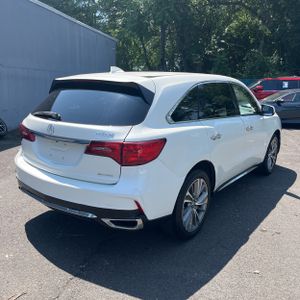 2017 Acura MDX SH-AWD W/TECH — фото 8