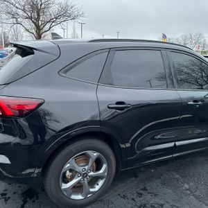 FORD ESCAPE ST-LINE - 9