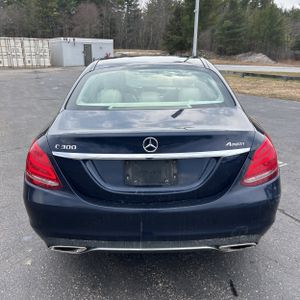 MERCEDES-BENZ C-CLASS - 7