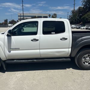 2015 Toyota TACOMA PRERUNNER — фото 4