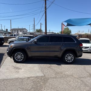 JEEP GRAND CHEROKEE LAREDO E - 3