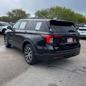 FORD EXPLORER ST-LINE - 5