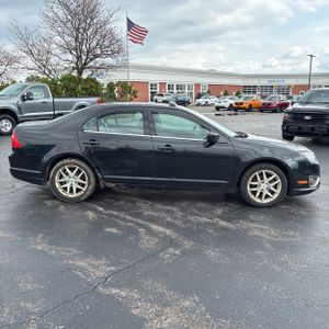 FORD FUSION SEL - 10