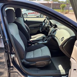 2015 Chevrolet CRUZE LS AUTO 缩略图 33