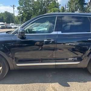 صورة 4 لـ 2023 KIA TELLURIDE S