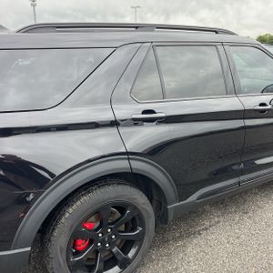 FORD EXPLORER ST - 9