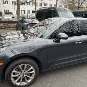 PORSCHE MACAN BASE - 2