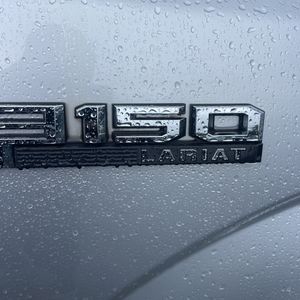 2016 FORD F-150 LARIAT thumbnail 23