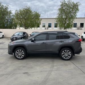 TOYOTA RAV4 - 3