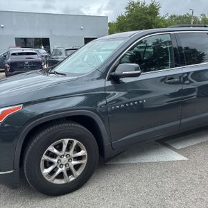 CHEVROLET TRAVERSE LT CLOTH - 2