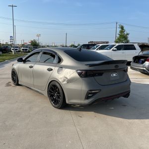 KIA FORTE GT-LINE - 5