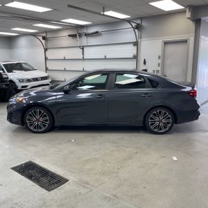 2023 KIA FORTE GT 照片 3